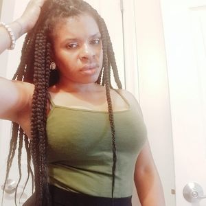 Meet your Posher, Keisha